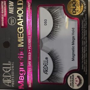 Ardell #50 Magnetic MegaHold Lashes with Duo Liner (A)